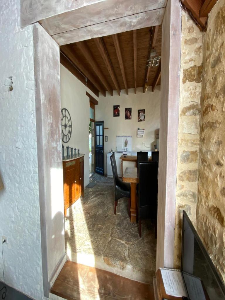 Holiday Home La Brijopa Bazoges-en-Pareds Dış mekan fotoğraf