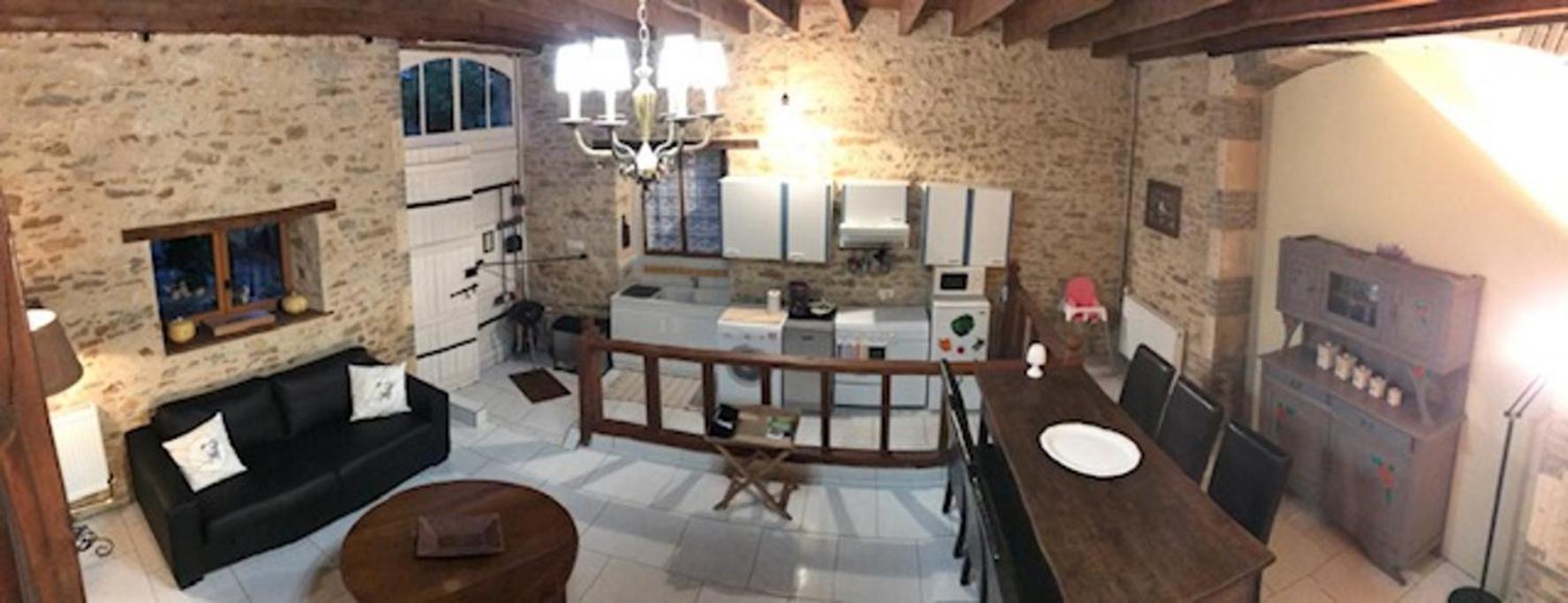 Holiday Home La Brijopa Bazoges-en-Pareds Dış mekan fotoğraf